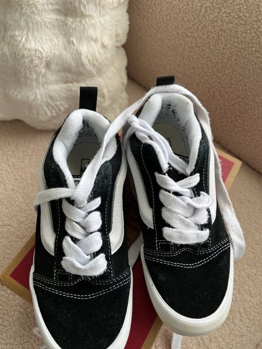 Big Kids Knu Skool Vans - Picture 2 of 3